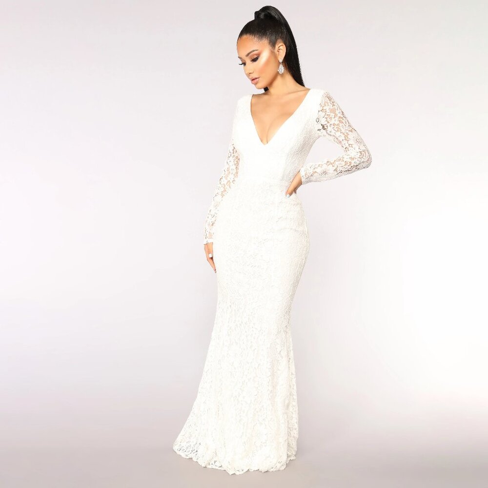 Fashion nova wedding dress